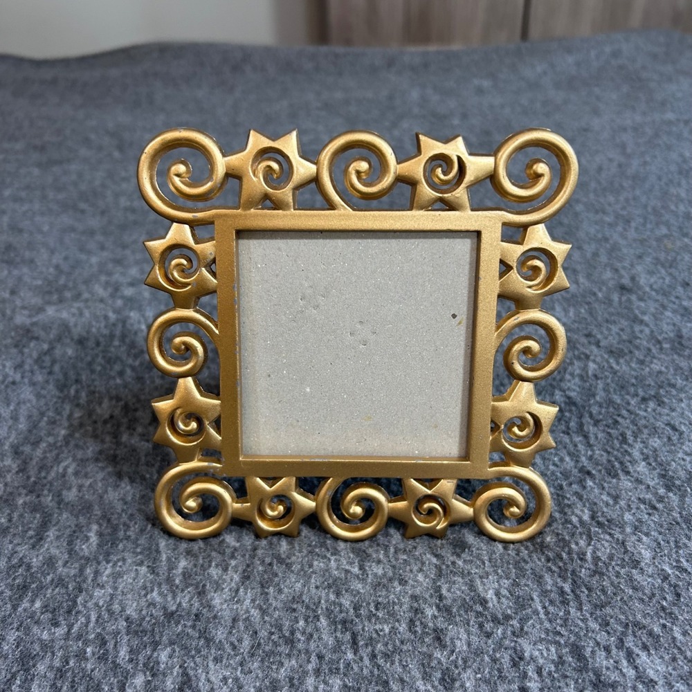 Vintage Elsa L Inc Gold Star Scroll Picture Frame 1996 Celestial 4.75in Square